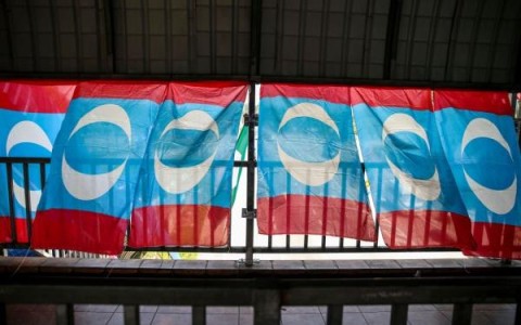 在从Bersatu辞职几小时后，Faiz Na 'aman表示愿意加入公正人民党